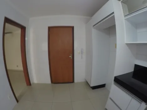Alugar Apartamento / Padr&atilde;o em S&atilde;o Jos&eacute; do Rio Preto R$ 1.800,00 - Foto 10