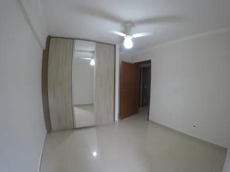 Alugar Apartamento / Padr&atilde;o em S&atilde;o Jos&eacute; do Rio Preto R$ 1.800,00 - Foto 25