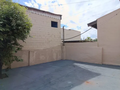 Alugar Casa / Padr&atilde;o em S&atilde;o Jos&eacute; do Rio Preto R$ 1.250,00 - Foto 12