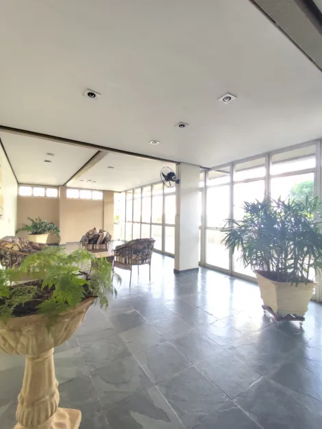 Comprar Apartamento / Padr&atilde;o em S&atilde;o Jos&eacute; do Rio Preto R$ 300.000,00 - Foto 4