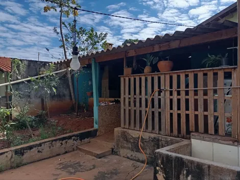 Comprar Casa / Padr&atilde;o em Guaraci R$ 320.000,00 - Foto 4