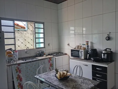 Comprar Casa / Padr&atilde;o em Guaraci R$ 320.000,00 - Foto 8