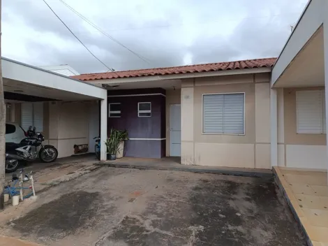 Alugar Casa / Condom&iacute;nio em S&atilde;o Jos&eacute; do Rio Preto. apenas R$ 1.200,00