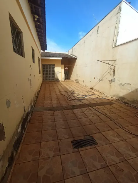 Comprar Casa / Padr&atilde;o em S&atilde;o Jos&eacute; do Rio Preto R$ 450.000,00 - Foto 24