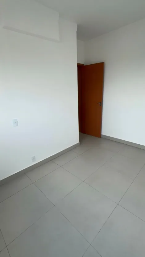 Comprar Apartamento / Padr&atilde;o em S&atilde;o Jos&eacute; do Rio Preto R$ 400.000,00 - Foto 3