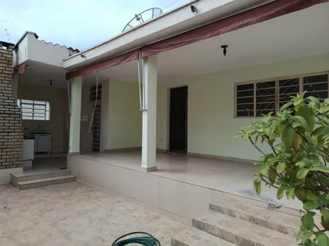 Alugar Casa / Padr&atilde;o em S&atilde;o Jos&eacute; do Rio Preto R$ 1.600,00 - Foto 2