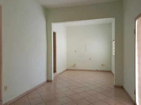 Alugar Casa / Padr&atilde;o em S&atilde;o Jos&eacute; do Rio Preto R$ 1.600,00 - Foto 3
