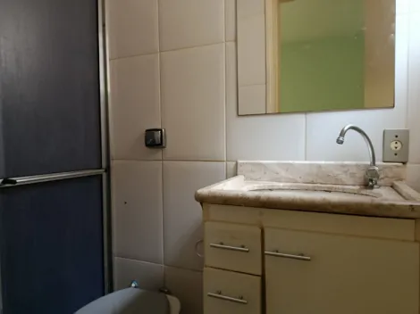 Alugar Casa / Padr&atilde;o em S&atilde;o Jos&eacute; do Rio Preto R$ 1.600,00 - Foto 16