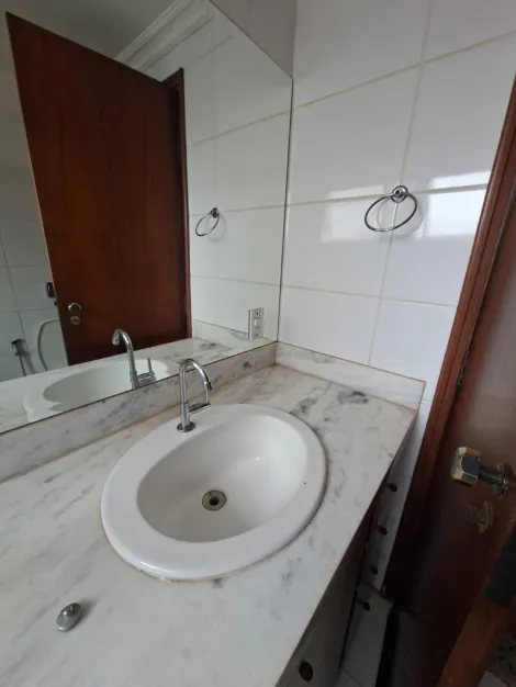 Alugar Apartamento / Padr&atilde;o em S&atilde;o Jos&eacute; do Rio Preto R$ 3.000,00 - Foto 17