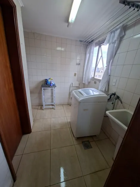 Alugar Apartamento / Padr&atilde;o em S&atilde;o Jos&eacute; do Rio Preto R$ 3.000,00 - Foto 3