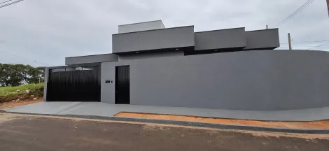 Alugar Casa / Padr&atilde;o em Bady Bassitt. apenas R$ 395.000,00