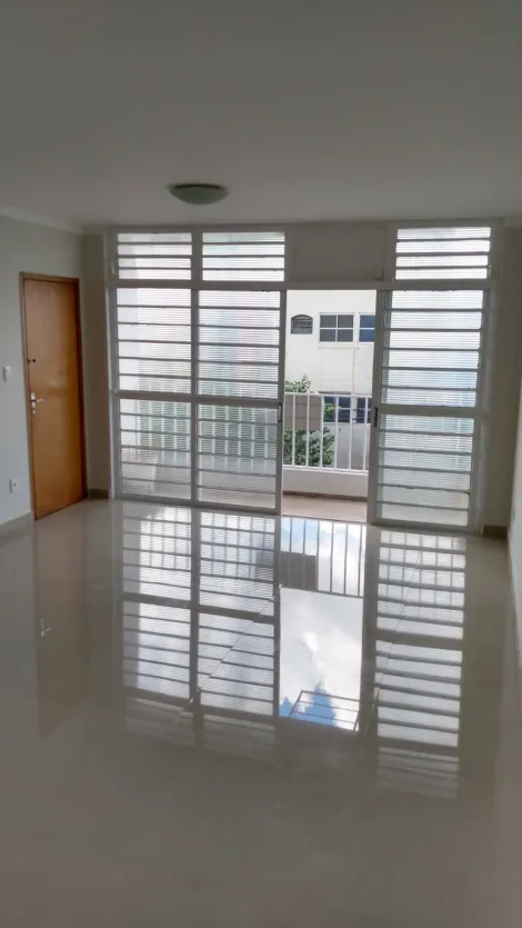 Comprar Apartamento / Padr&atilde;o em S&atilde;o Jos&eacute; do Rio Preto R$ 350.000,00 - Foto 2