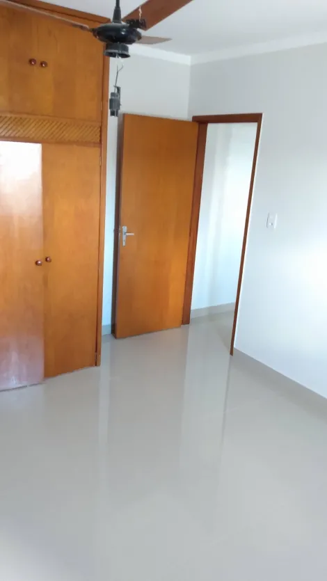 Comprar Apartamento / Padr&atilde;o em S&atilde;o Jos&eacute; do Rio Preto R$ 350.000,00 - Foto 5