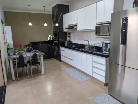 Alugar Casa / Padr&atilde;o em S&atilde;o Jos&eacute; do Rio Preto R$ 2.300,00 - Foto 2