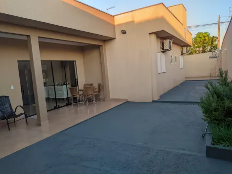Alugar Casa / Padr&atilde;o em S&atilde;o Jos&eacute; do Rio Preto R$ 2.300,00 - Foto 14