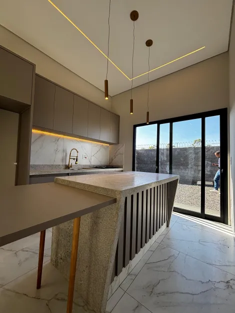 Comprar Casa / Padr&atilde;o em S&atilde;o Jos&eacute; do Rio Preto R$ 450.000,00 - Foto 6