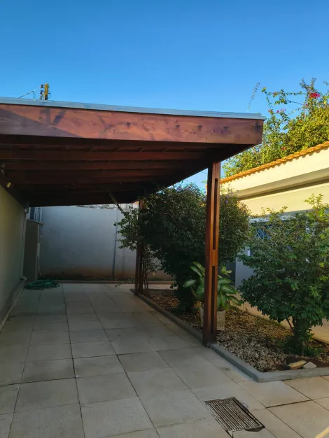 Alugar Casa / Padr&atilde;o em S&atilde;o Jos&eacute; do Rio Preto. apenas R$ 5.000,00