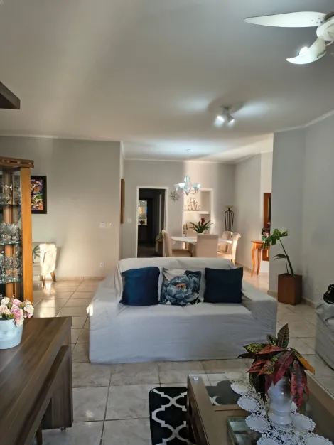 Alugar Casa / Padr&atilde;o em S&atilde;o Jos&eacute; do Rio Preto R$ 5.000,00 - Foto 6