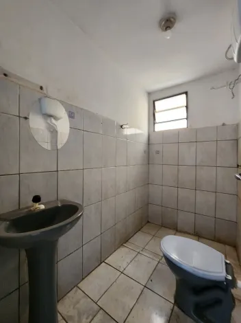 Alugar Comercial / Sal&atilde;o em S&atilde;o Jos&eacute; do Rio Preto R$ 850,00 - Foto 6