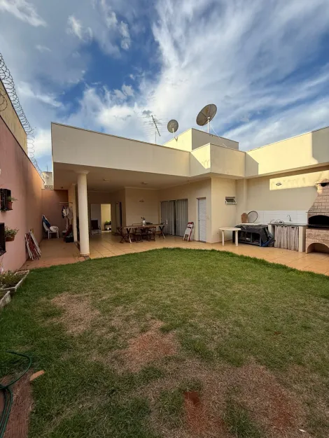 Comprar Casa / Padr&atilde;o em S&atilde;o Jos&eacute; do Rio Preto R$ 850.000,00 - Foto 13