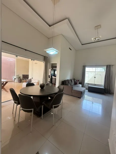 Comprar Casa / Padr&atilde;o em S&atilde;o Jos&eacute; do Rio Preto R$ 850.000,00 - Foto 4