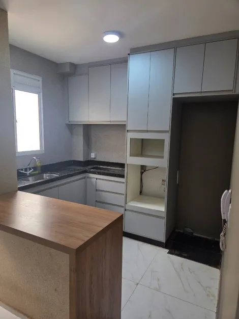 Comprar Apartamento / Padr&atilde;o em S&atilde;o Jos&eacute; do Rio Preto R$ 230.000,00 - Foto 2