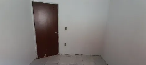 Alugar Casa / Padr&atilde;o em S&atilde;o Jos&eacute; do Rio Preto R$ 1.400,00 - Foto 6