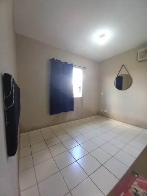 Alugar Casa / Condom&iacute;nio em S&atilde;o Jos&eacute; do Rio Preto R$ 1.300,00 - Foto 4