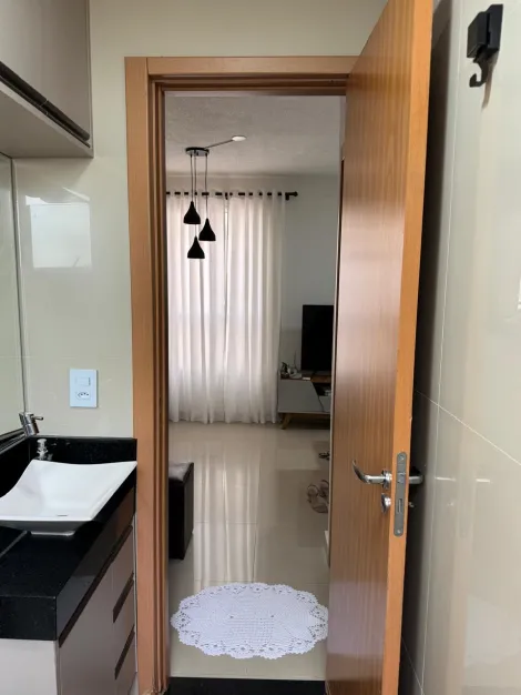 Comprar Apartamento / Padr&atilde;o em S&atilde;o Jos&eacute; do Rio Preto R$ 200.000,00 - Foto 16