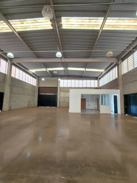Alugar Comercial / Galp&otilde;es em S&atilde;o Jos&eacute; do Rio Preto R$ 16.000,00 - Foto 12