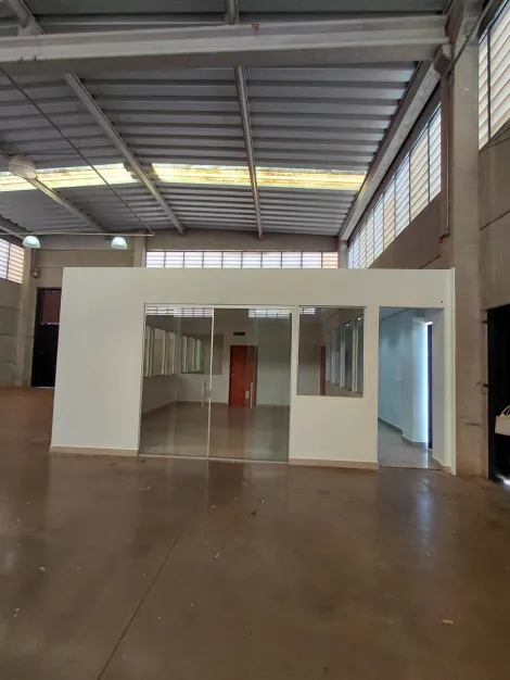 Alugar Comercial / Galp&otilde;es em S&atilde;o Jos&eacute; do Rio Preto R$ 16.000,00 - Foto 15