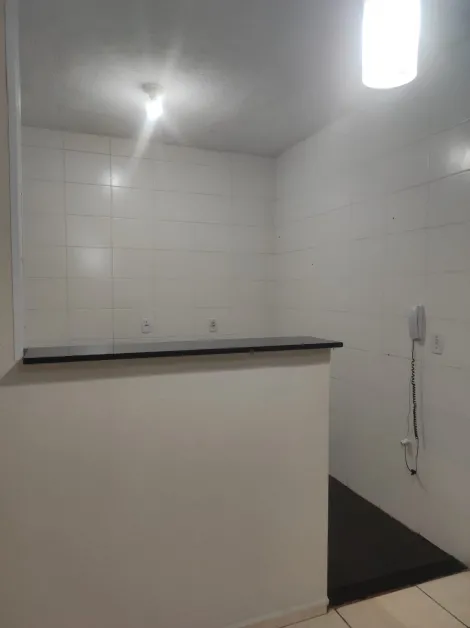 Alugar Apartamento / Padr&atilde;o em S&atilde;o Jos&eacute; do Rio Preto R$ 1.200,00 - Foto 2