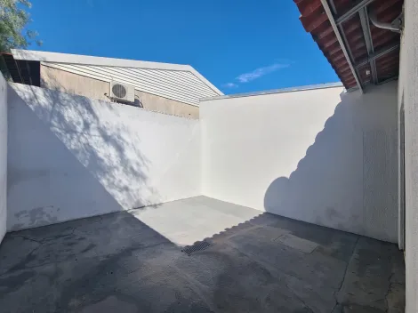 Alugar Casa / Condom&iacute;nio em S&atilde;o Jos&eacute; do Rio Preto R$ 1.300,00 - Foto 15