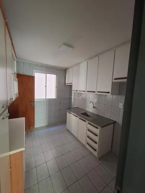 Alugar Apartamento / Padr&atilde;o em S&atilde;o Jos&eacute; do Rio Preto. apenas R$ 290.000,00
