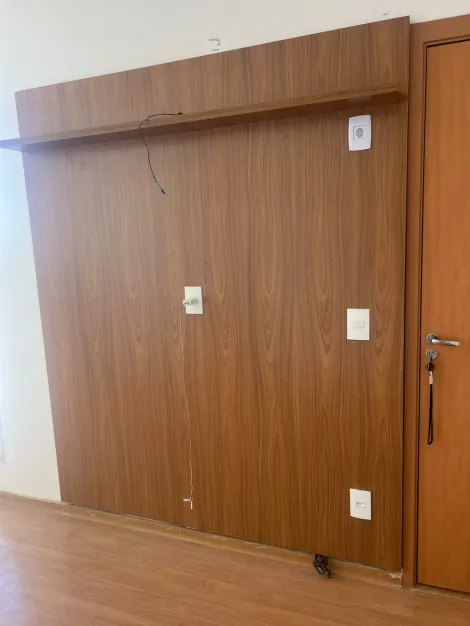 Comprar Apartamento / Padr&atilde;o em S&atilde;o Jos&eacute; do Rio Preto R$ 155.000,00 - Foto 4