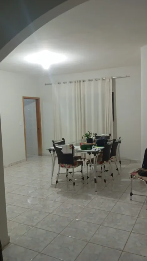 Alugar Casa / Padr&atilde;o em S&atilde;o Jos&eacute; do Rio Preto R$ 3.300,00 - Foto 3