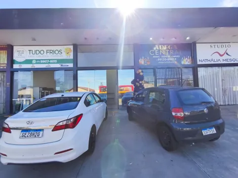 Alugar Comercial / Sal&atilde;o em Bady Bassitt R$ 1.800,00 - Foto 6