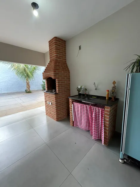 Alugar Casa / Padr&atilde;o em S&atilde;o Jos&eacute; do Rio Preto. apenas R$ 780.000,00