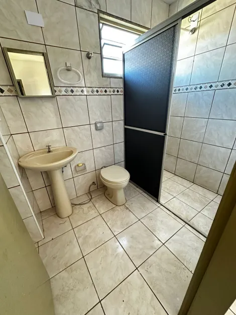 Alugar Apartamento / Padr&atilde;o em S&atilde;o Jos&eacute; do Rio Preto R$ 1.600,00 - Foto 9