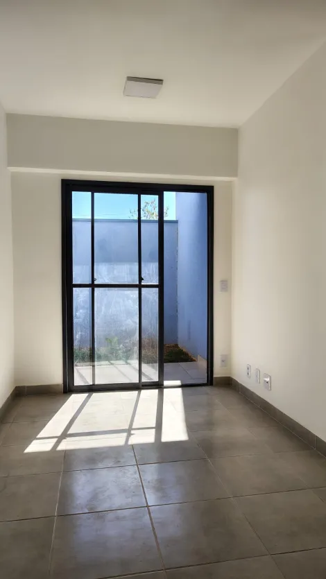 Alugar Apartamento / Padr&atilde;o em S&atilde;o Jos&eacute; do Rio Preto R$ 1.400,00 - Foto 2