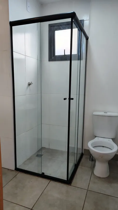 Alugar Apartamento / Padr&atilde;o em S&atilde;o Jos&eacute; do Rio Preto R$ 1.400,00 - Foto 3