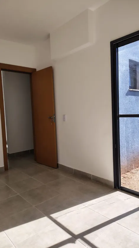 Alugar Apartamento / Padr&atilde;o em S&atilde;o Jos&eacute; do Rio Preto R$ 1.400,00 - Foto 4
