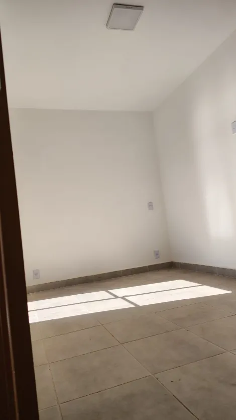 Alugar Apartamento / Padr&atilde;o em S&atilde;o Jos&eacute; do Rio Preto R$ 1.400,00 - Foto 9
