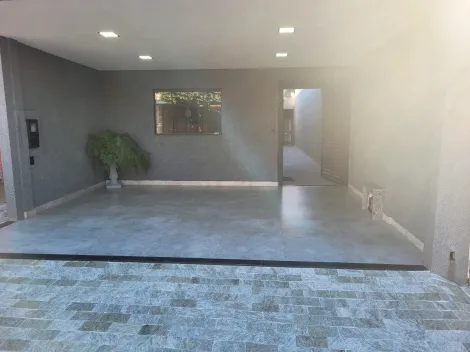 Alugar Casa / Condom&iacute;nio em S&atilde;o Jos&eacute; do Rio Preto. apenas R$ 390.000,00