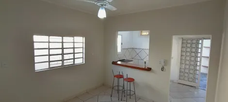 Alugar Casa / Padr&atilde;o em S&atilde;o Jos&eacute; do Rio Preto R$ 1.300,00 - Foto 2