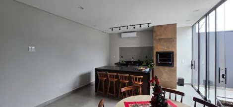 Alugar Casa / Padr&atilde;o em S&atilde;o Jos&eacute; do Rio Preto R$ 2.200,00 - Foto 2