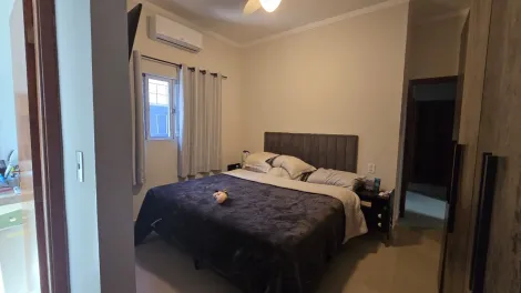 Alugar Casa / Padr&atilde;o em S&atilde;o Jos&eacute; do Rio Preto R$ 2.200,00 - Foto 5