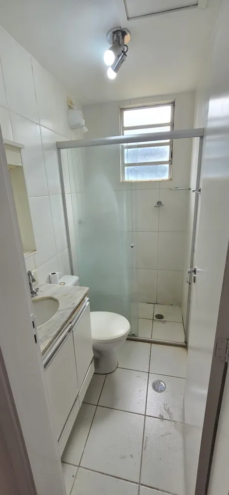 Comprar Apartamento / Padr&atilde;o em S&atilde;o Jos&eacute; do Rio Preto R$ 230.000,00 - Foto 18