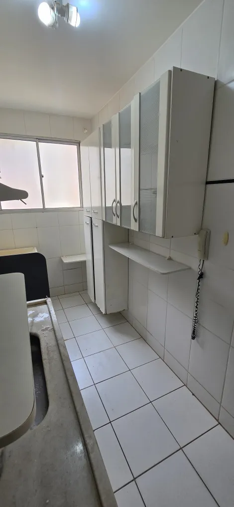 Comprar Apartamento / Padr&atilde;o em S&atilde;o Jos&eacute; do Rio Preto R$ 230.000,00 - Foto 10