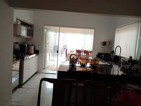 Comprar Casa / Padr&atilde;o em S&atilde;o Jos&eacute; do Rio Preto R$ 540.000,00 - Foto 9